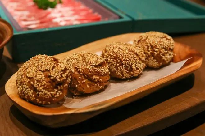 1666140716402365.jpg 1666140716402365.jpg